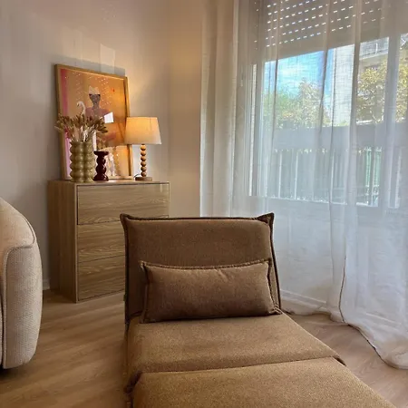 Charming Near Paris Center C Koukou Appartamento *